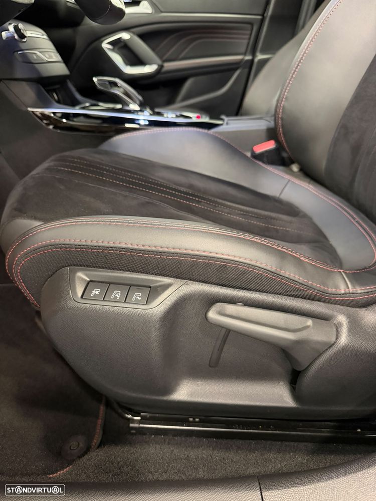 Peugeot 308 BlueHDi FAP 130 EAT8 Stop & Start GT - 25