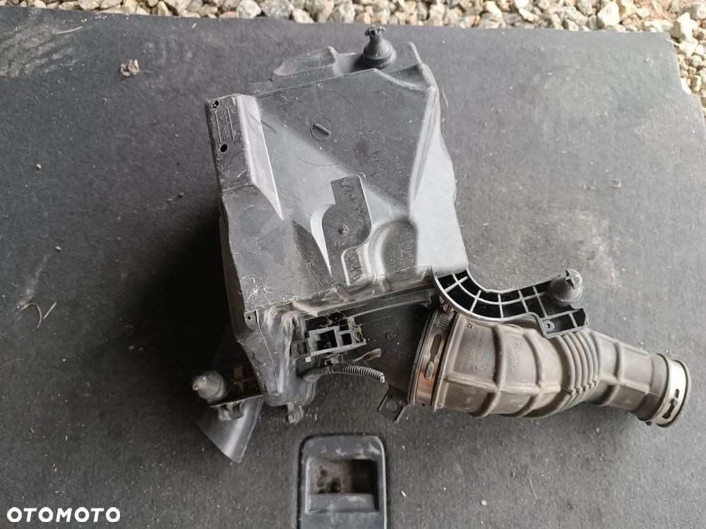FILTR POWIETRZA OBUDOWA FORD KUGA MK2 2.0 TDCI - 4