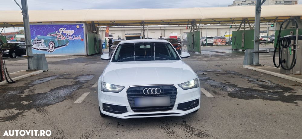 Audi A4 - 1