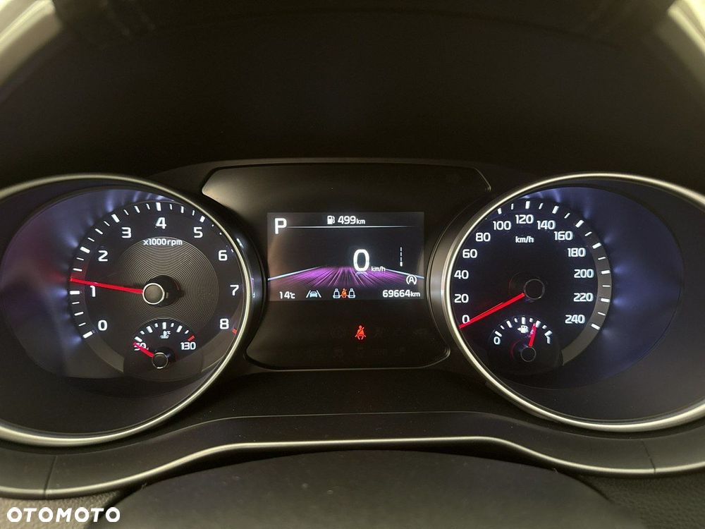 Kia Ceed - 16