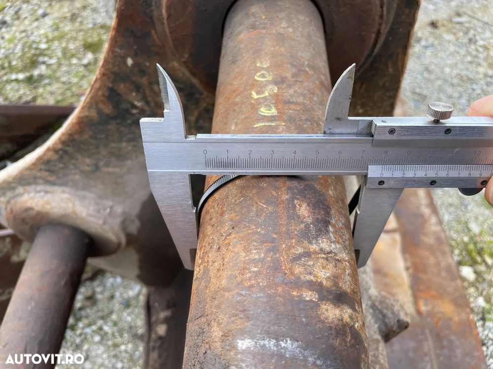 Cupa taluz latime de 2100 mm pentru excavatoare de 15-22 tone - 6