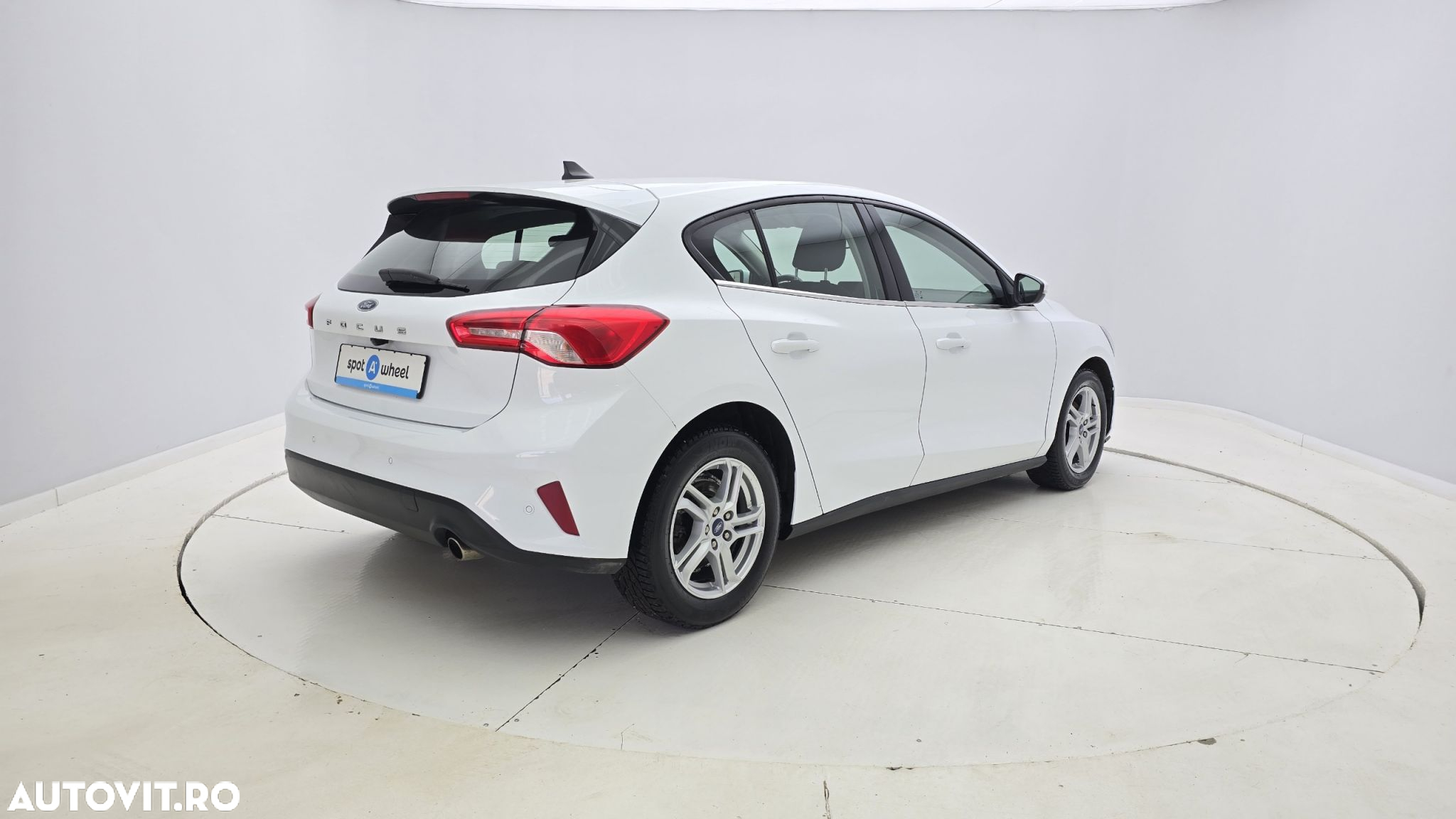 Ford Focus 1.5 EcoBlue Trend - 6