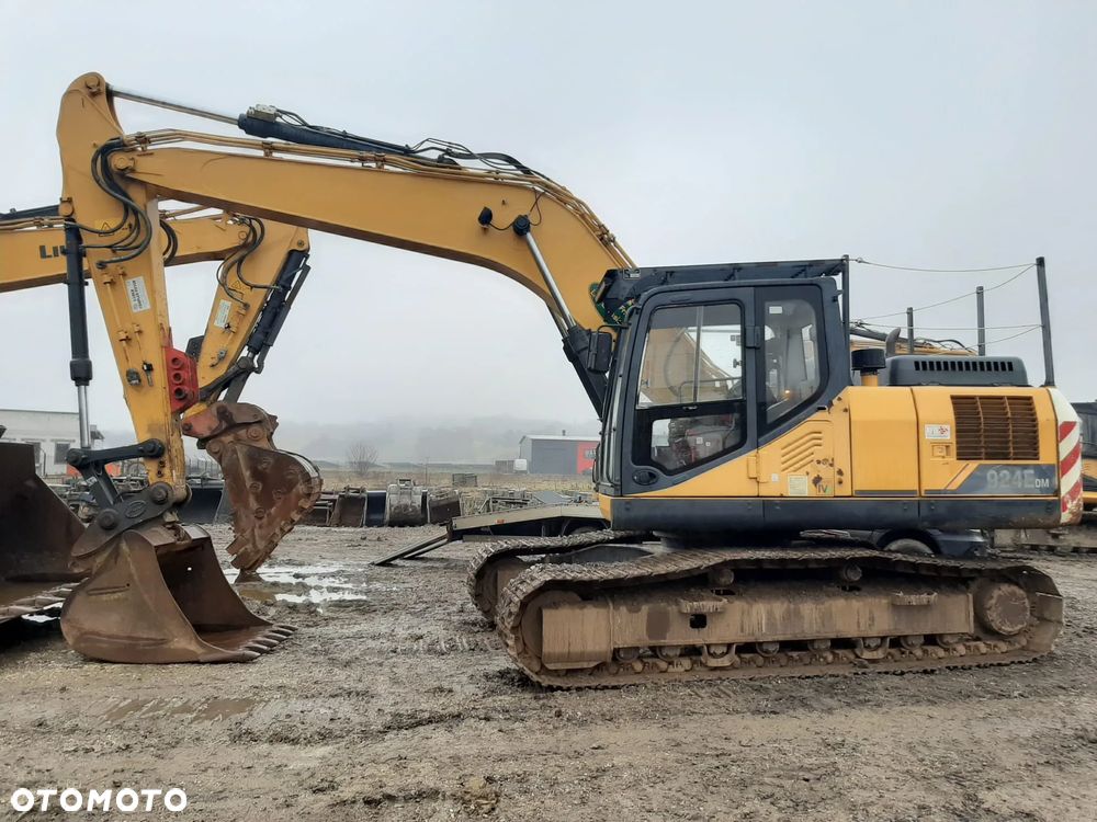 Liu Gong CLG924E - 3