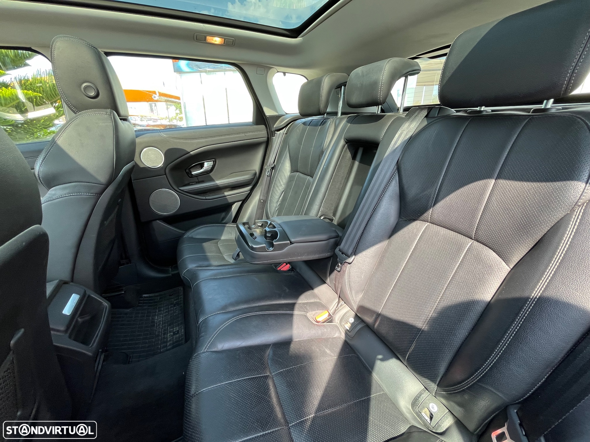 Land Rover Range Rover Evoque 2.0 TD4 SE Dynamic - 47