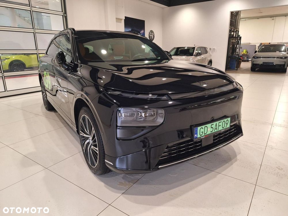 XPeng G9 94.6 kWh AWD Performance - 4