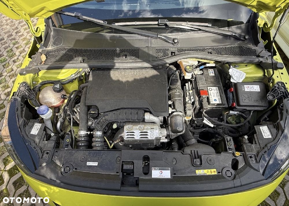 Peugeot 208 1.2 T Style S&S - 12