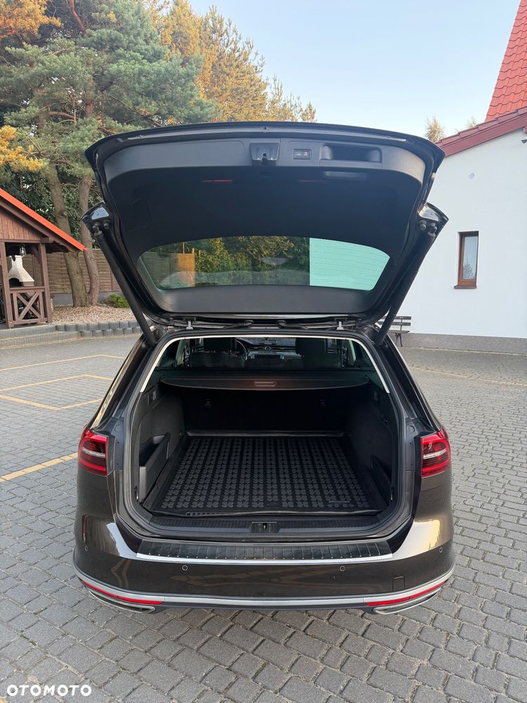 Volkswagen Passat Alltrack 2.0 TDI Bi-Turbo SCR 4Mot DSG - 32