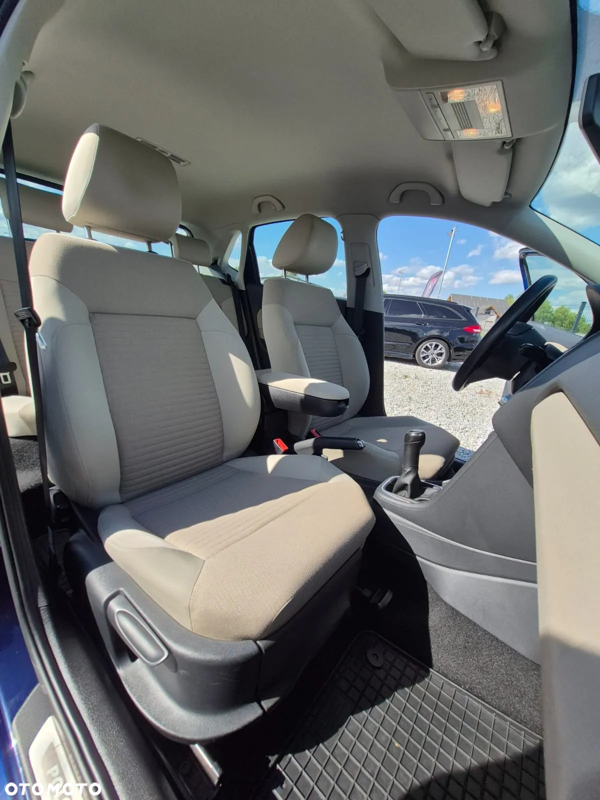 Volkswagen Polo 1.6 TDI Team - 12