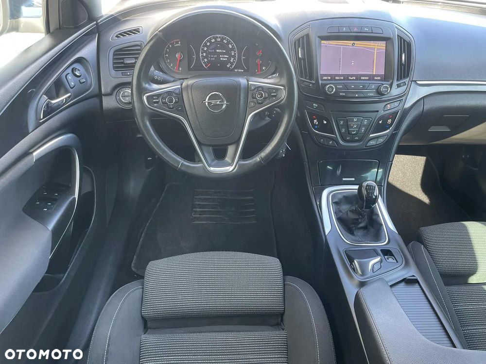 Opel Insignia 1.4 T Cosmo S&S - 22