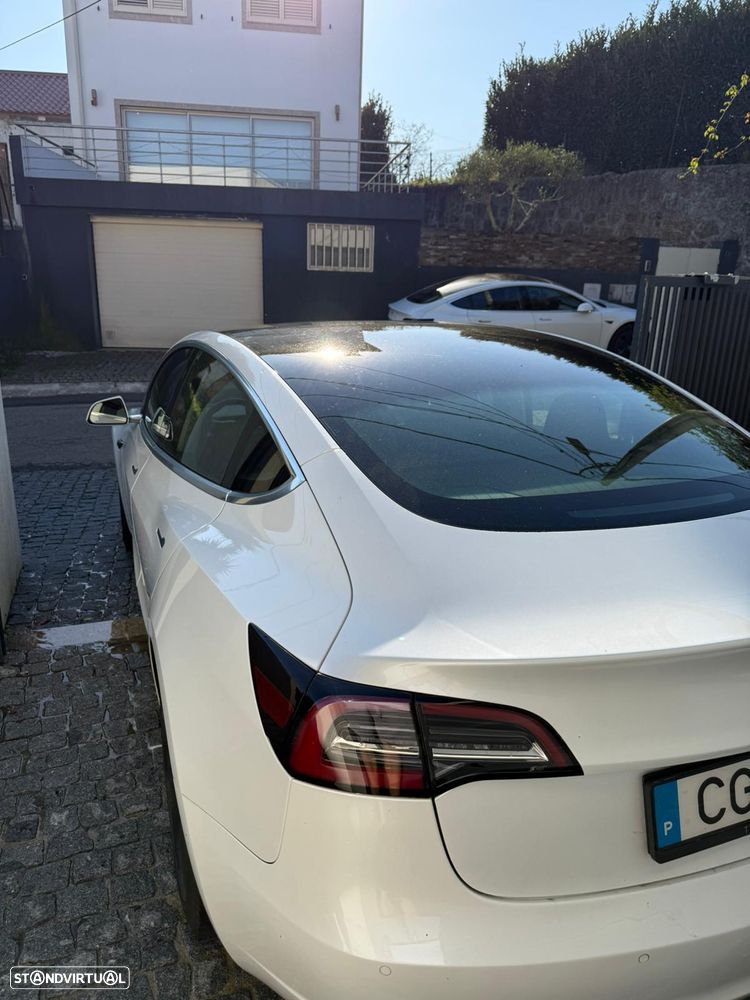 Tesla Model 3 Standard Range Plus RWD - 2