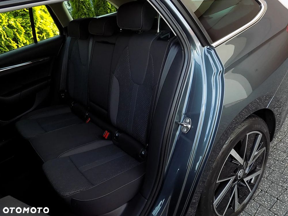 Skoda Octavia 1.5 TSI ACT Style - 35