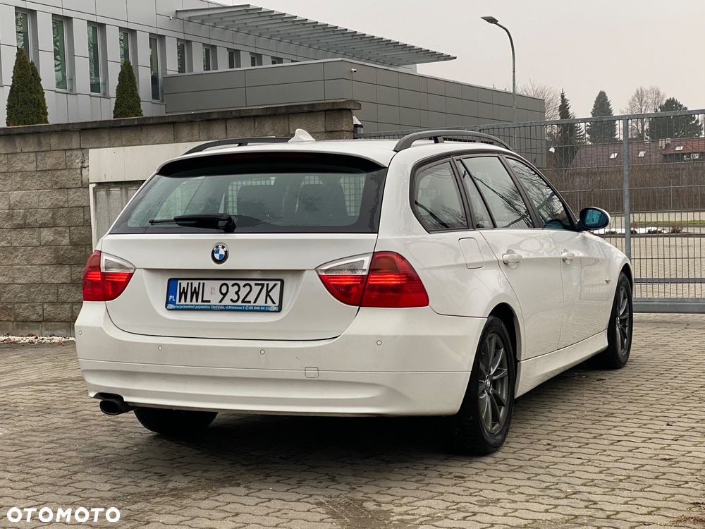 BMW Seria 3 318d - 7
