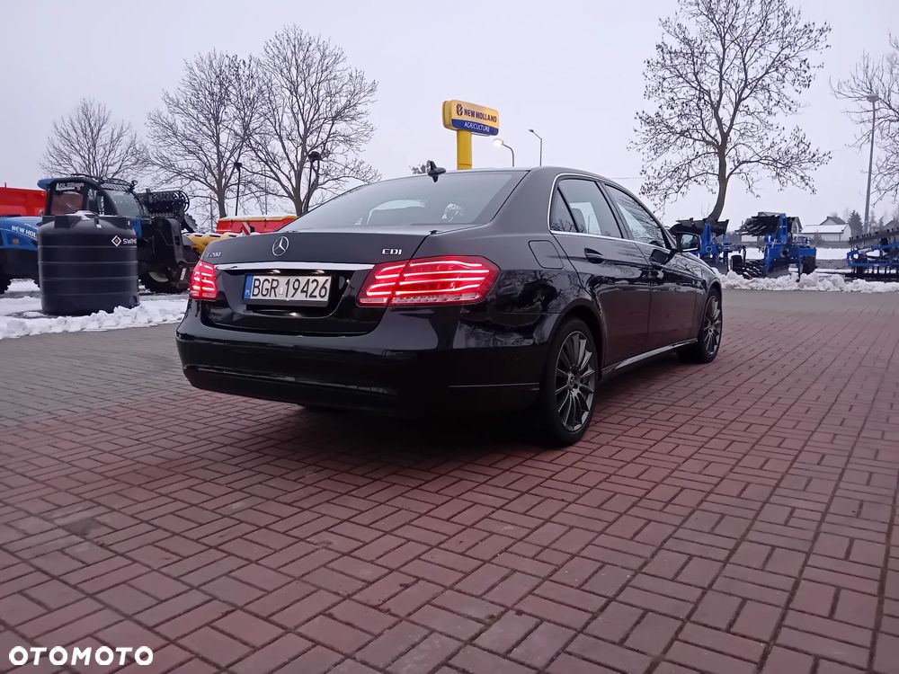 Mercedes-Benz Klasa E 200 CDI 7G-TRONIC Elegance - 5