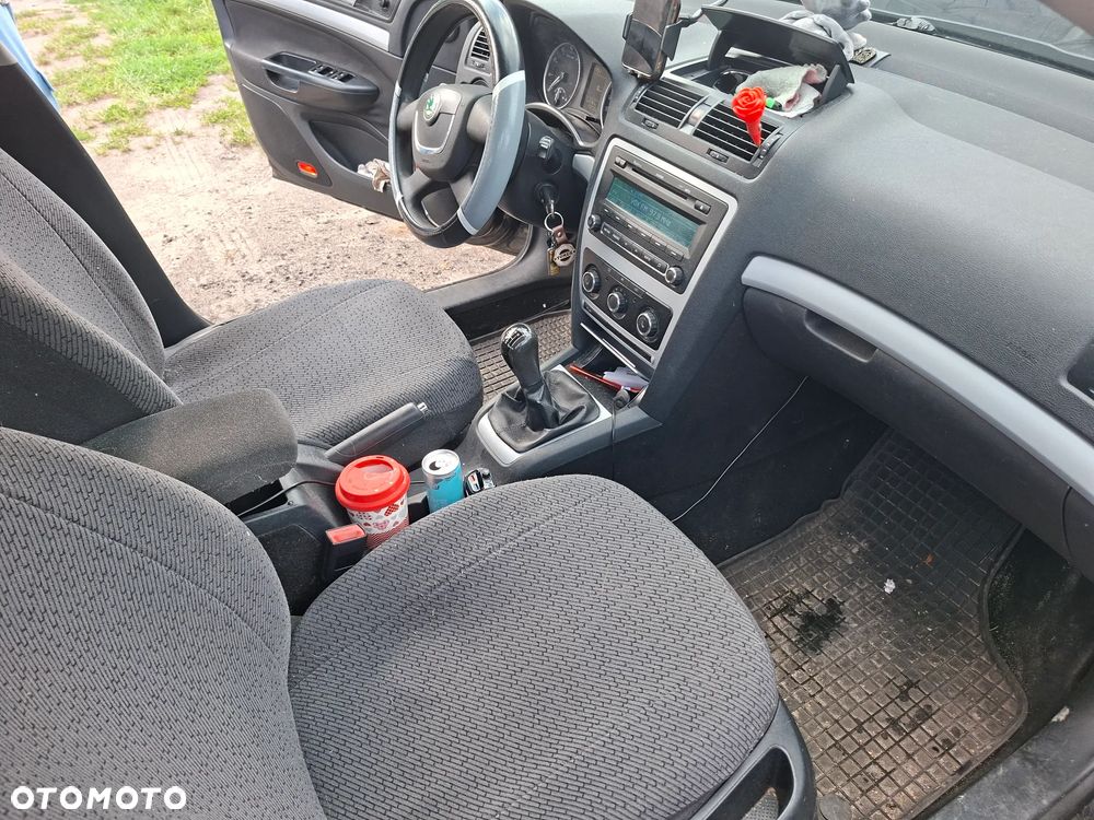 Skoda Octavia 1.4 TSI Ambiente - 15