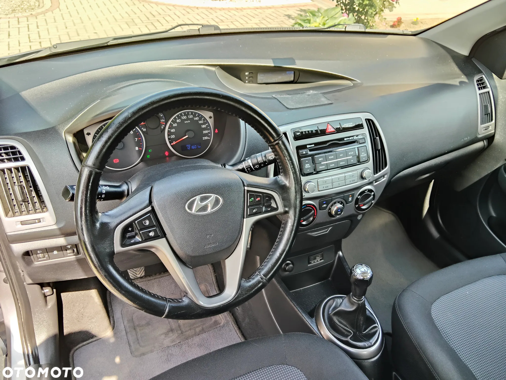 Hyundai i20 1.2 BlueDrive Go - 24