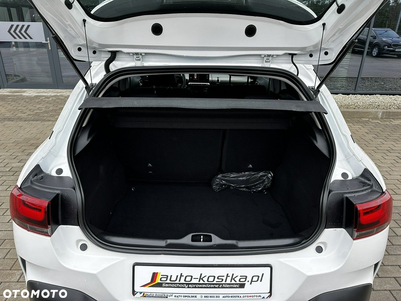 Citroën C4 Cactus 1.2 PureTech Feel S&S - 27