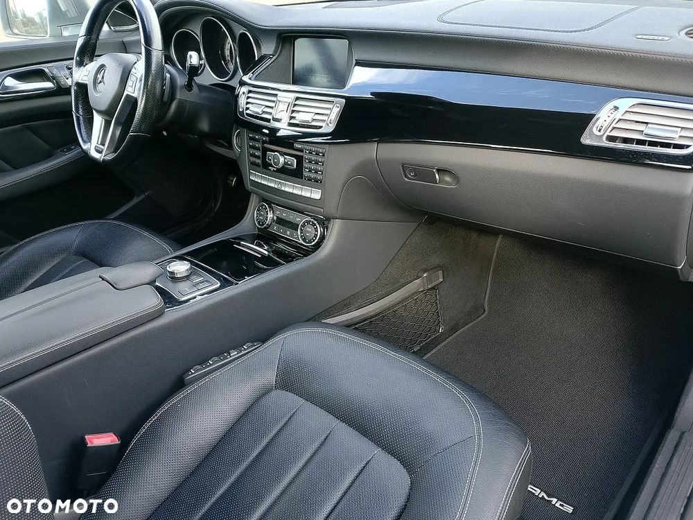 Mercedes-Benz CLS 500 BlueEff - 6