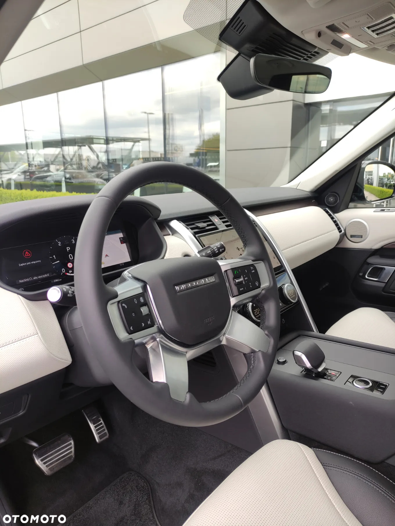 Land Rover Discovery - 21