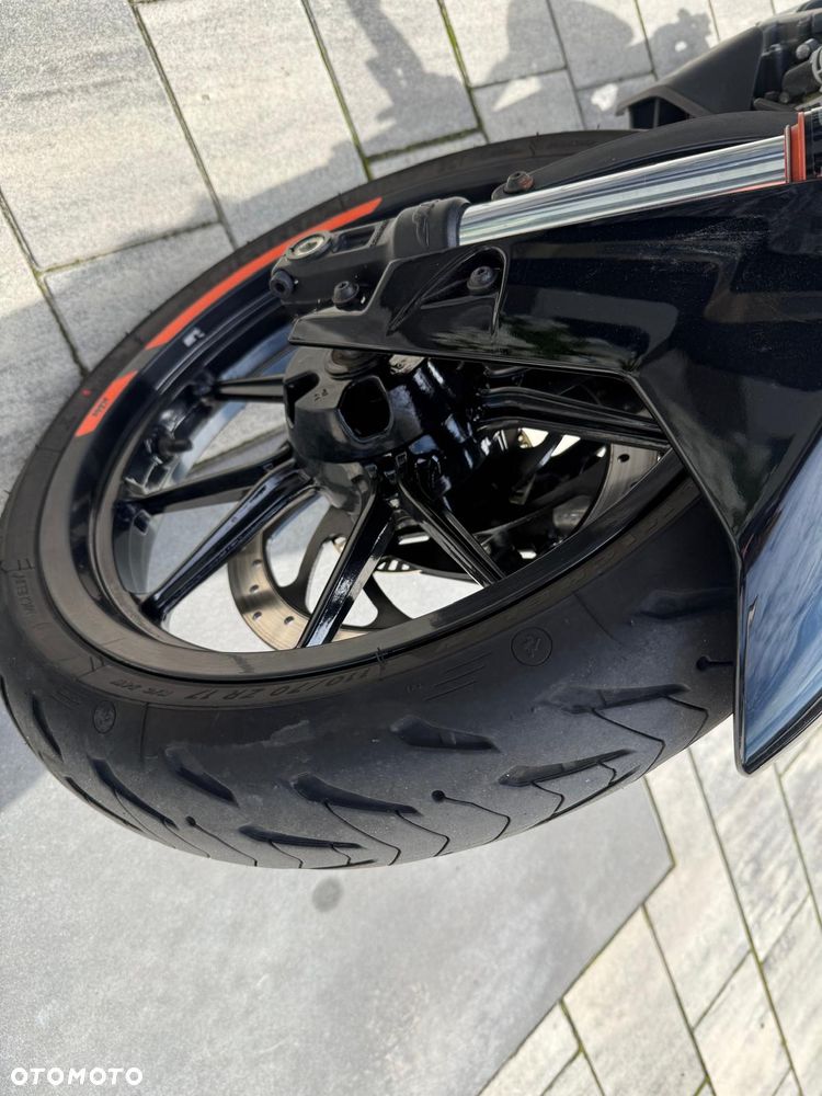 KTM Duke 125 - 14