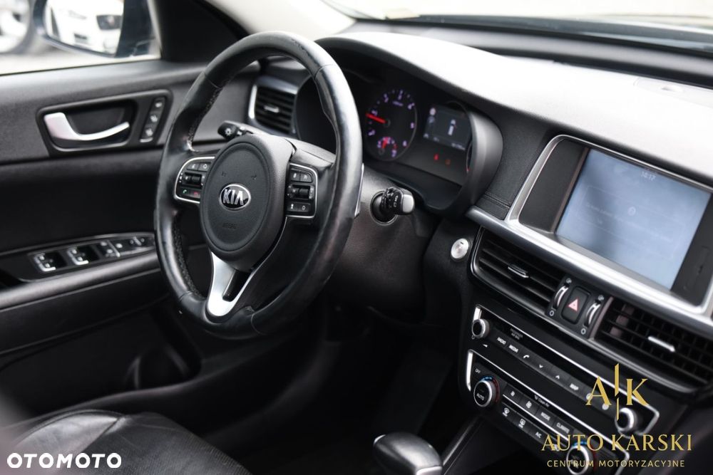 Kia Optima - 23