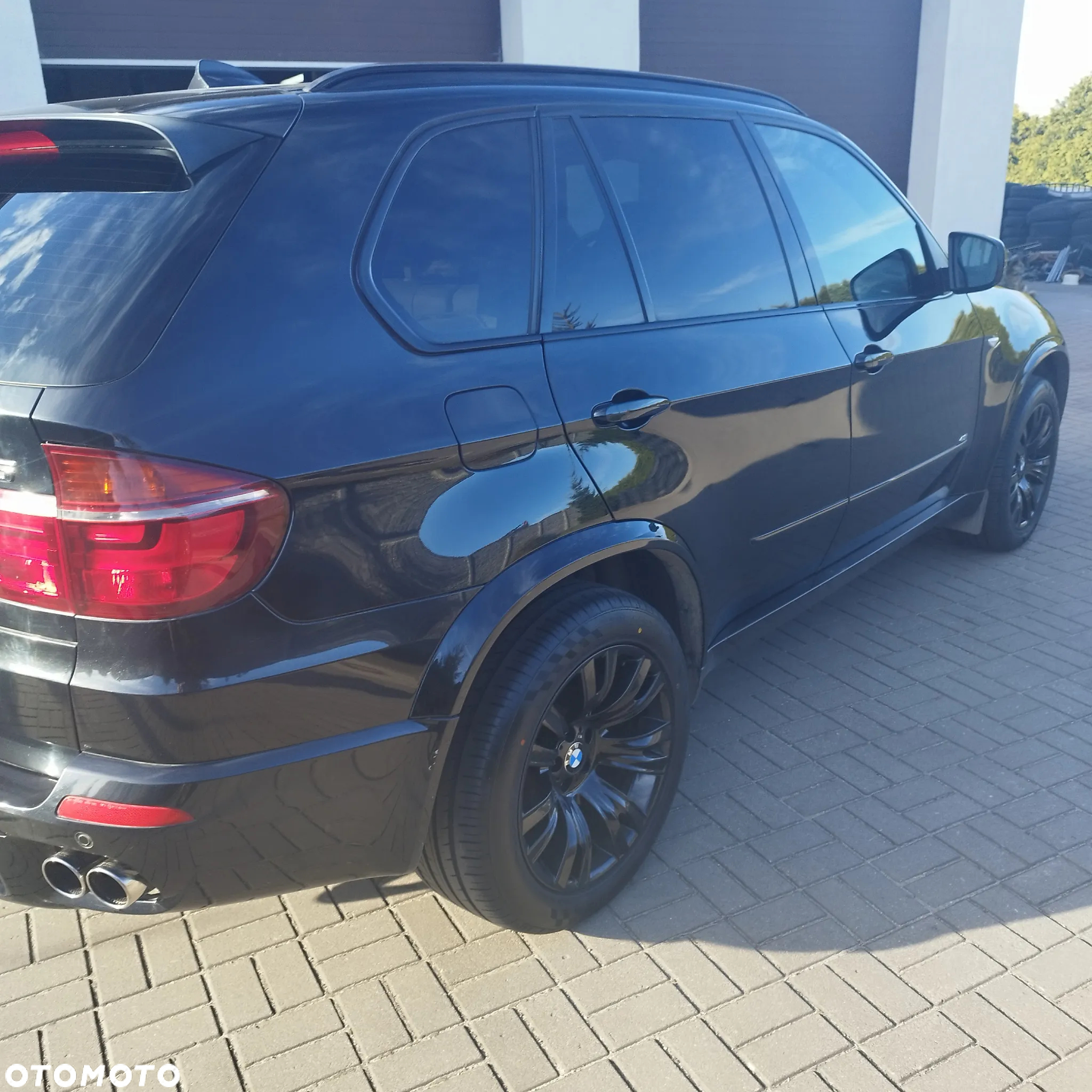BMW X5 4.8i xDrive - 15