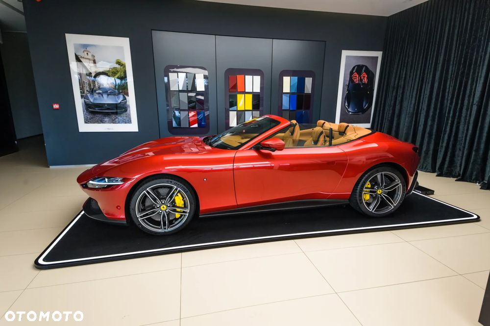 Ferrari Roma Spider - 4