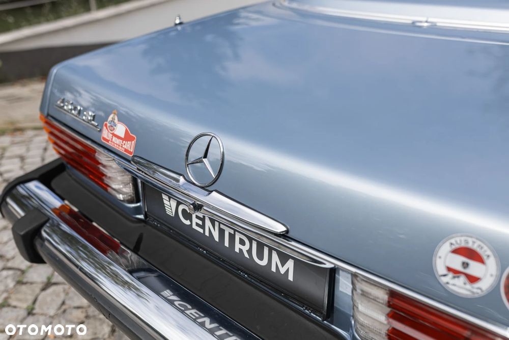 Mercedes-Benz SL - 17
