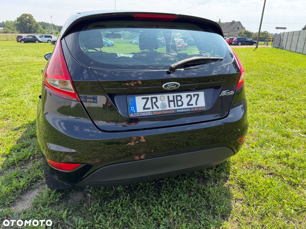 Ford Fiesta 1.25 Champions Edition - 9