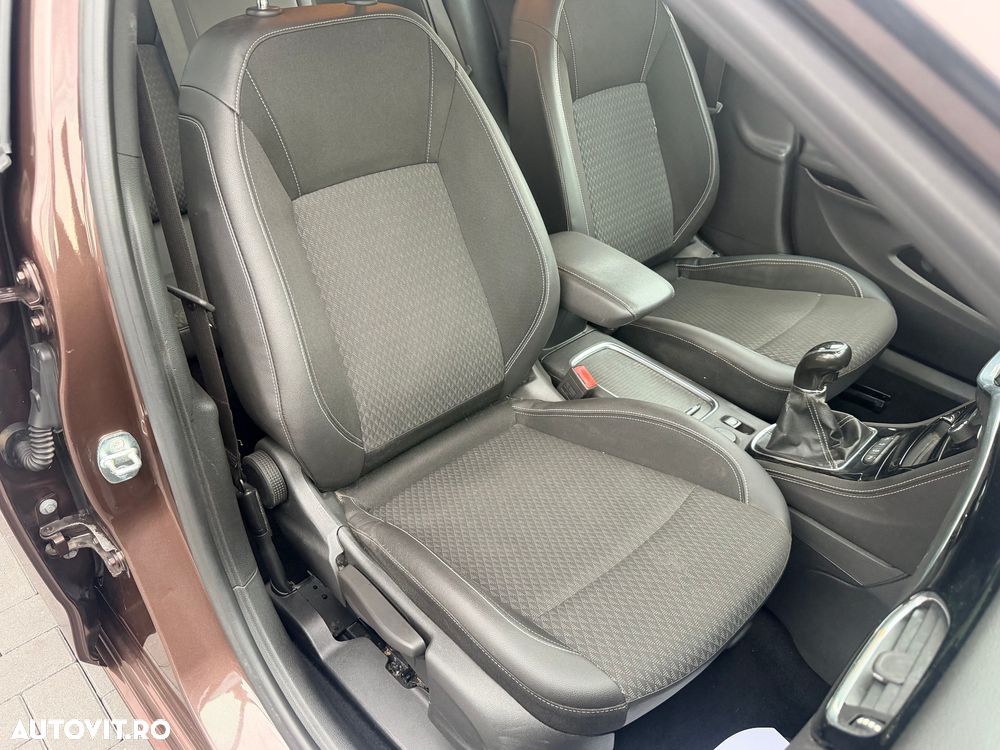 Opel Astra 1.6 D (CDTI) Start/Stop Innovation - 19