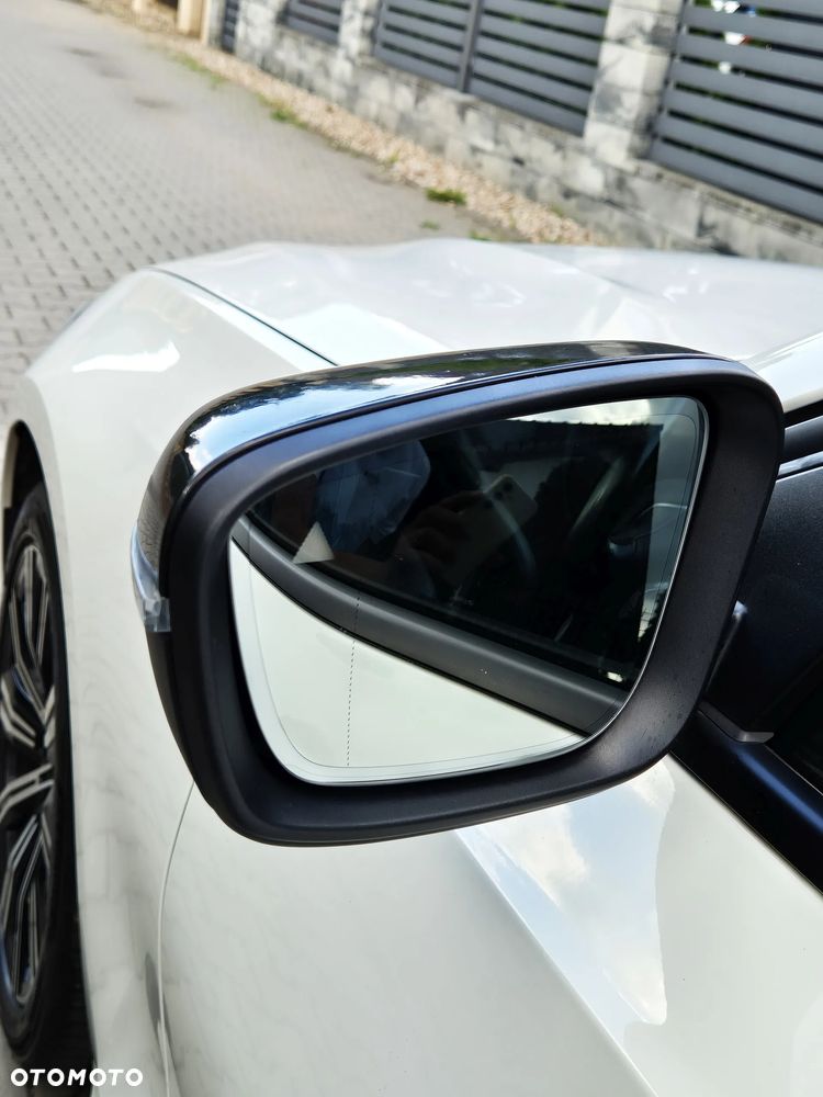 BMW Seria 3 318i Sport Line - 21