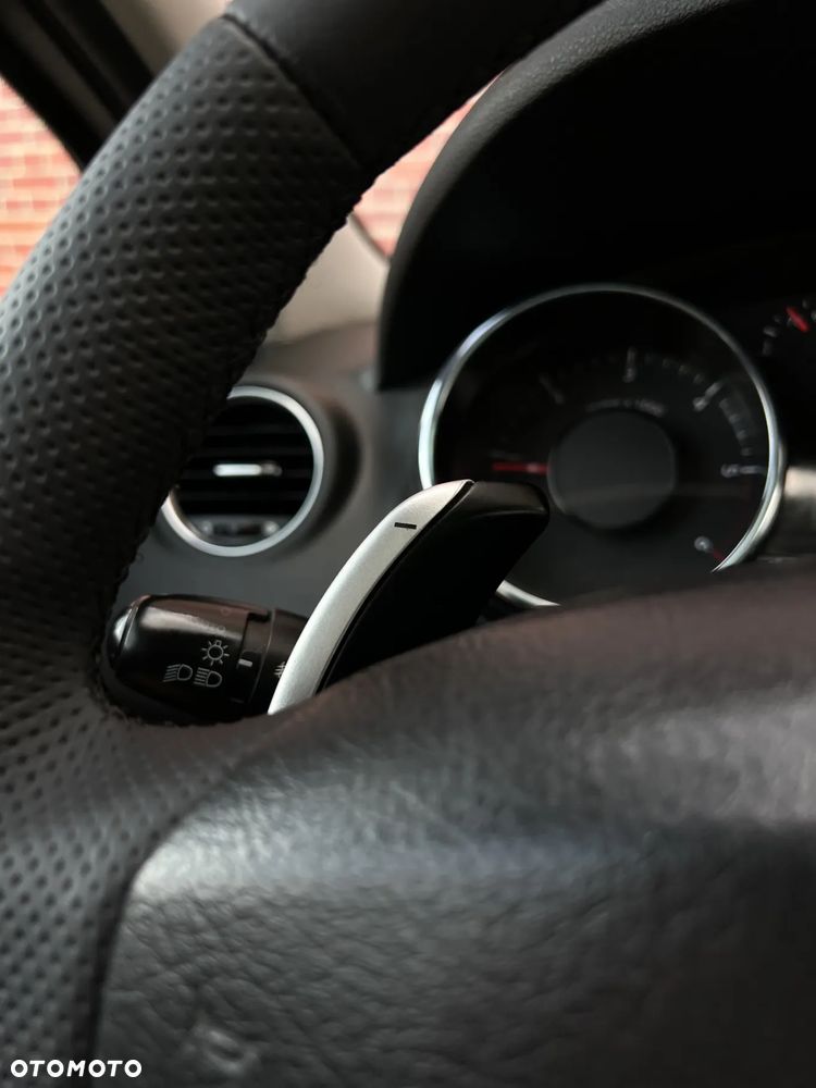Peugeot 5008 1.6 HDi Premium - 27