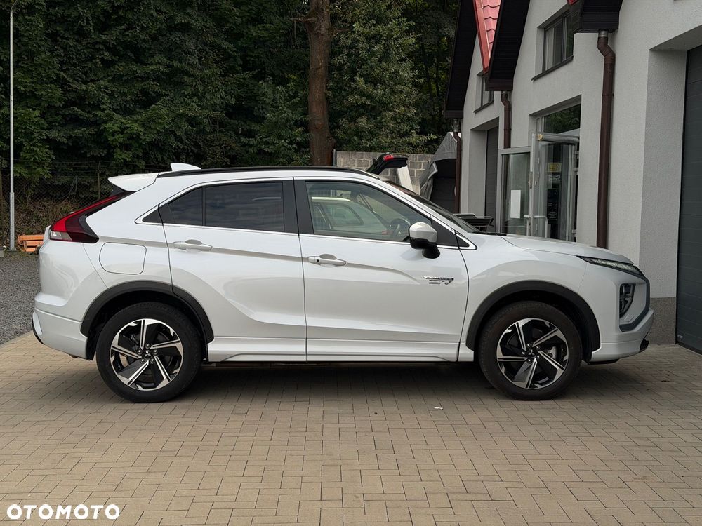 Mitsubishi Eclipse Cross 2.4 PHEV Invite Plus - 30