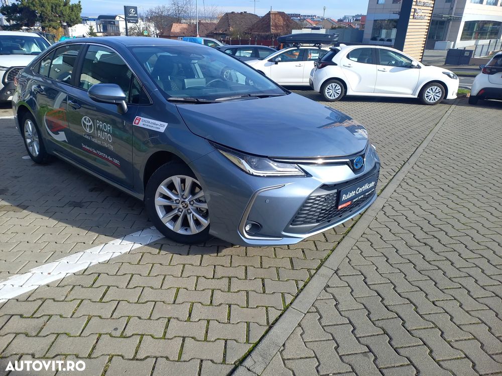 Toyota Corolla Sedan 1.8 HSD Business - 2