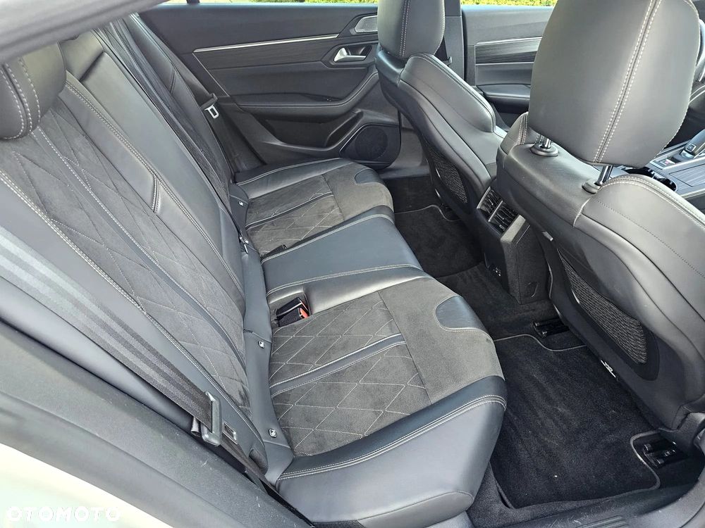 Peugeot 508 BlueHDi 180 EAT8 GT - 28