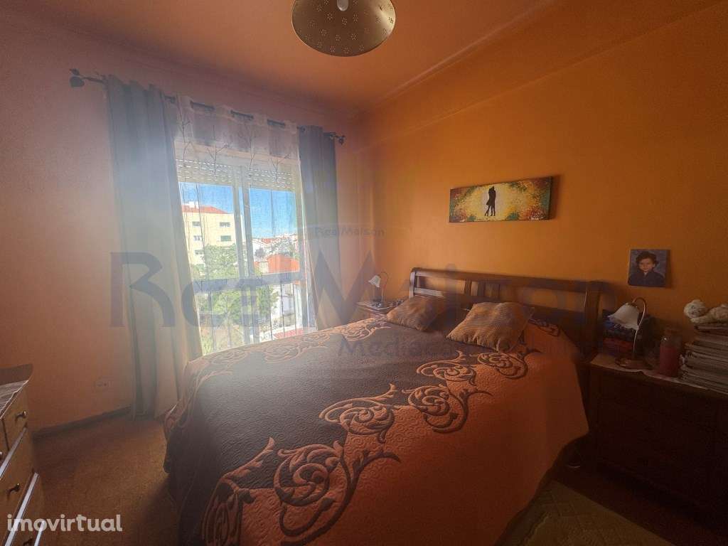 Vende-se Apartamento T2 - centro Mem Martins - Grande imagem: 4/14