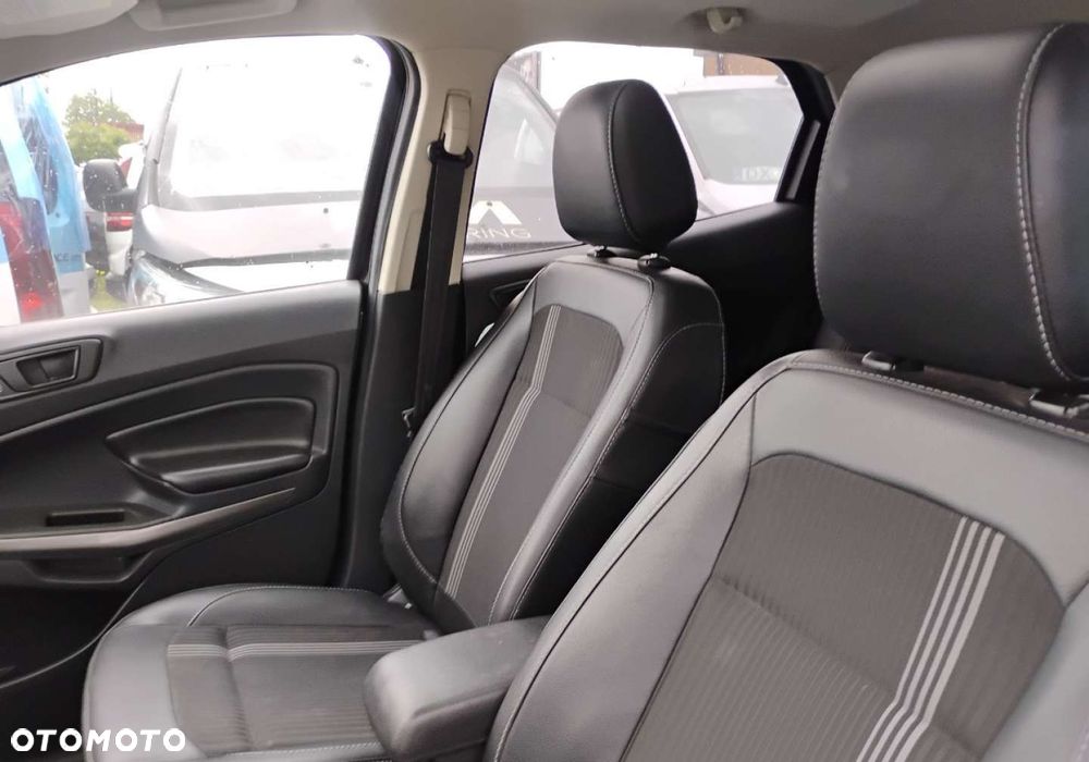 Ford EcoSport - 10