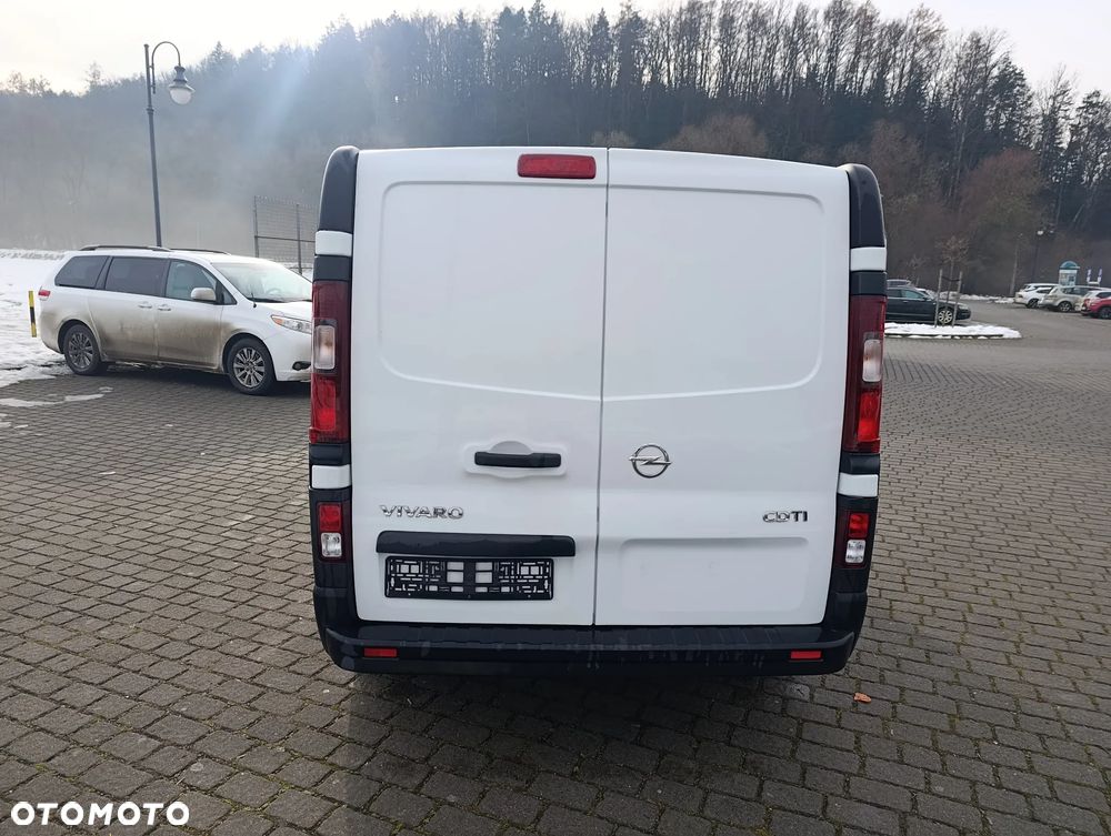 Opel VIVARO - 9