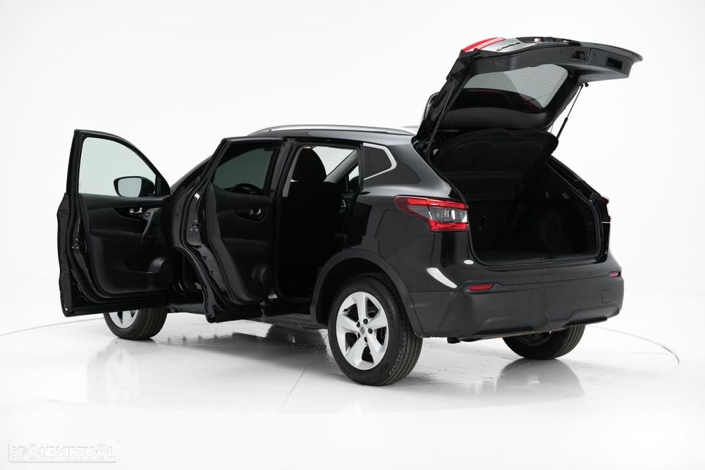 Nissan Qashqai 1.5 dCi N-Connecta Business - 5