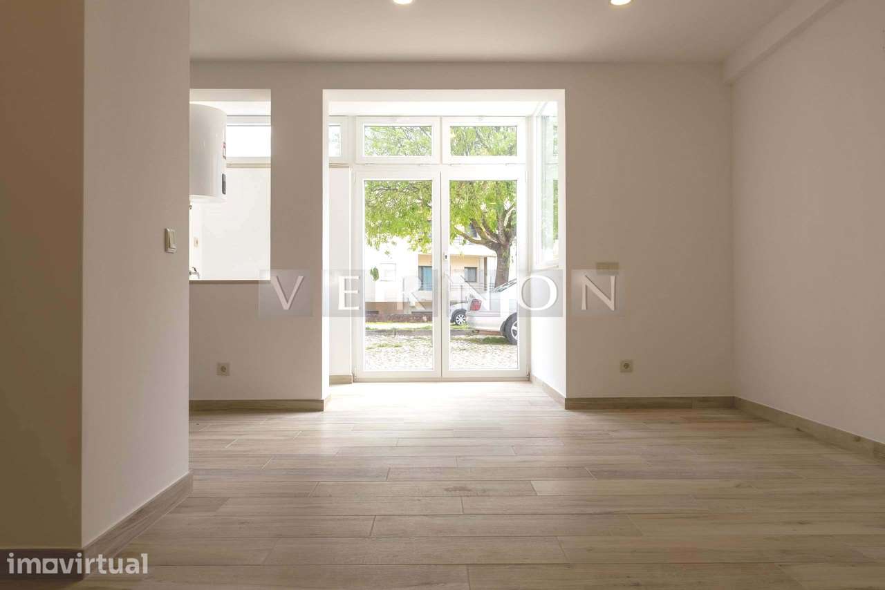 Apartamento T1 no R/Chão renovado no centro da cidade de Silves - Grande imagem: 2/24