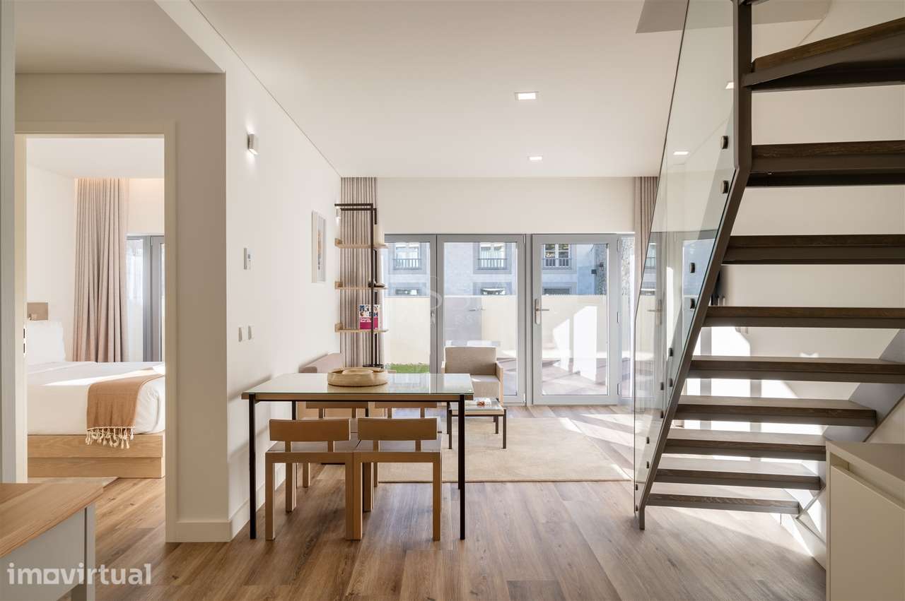 Moradia T2 Duplex com Varanda e Terraço no Fervença Palace - Grande imagem: 5/33