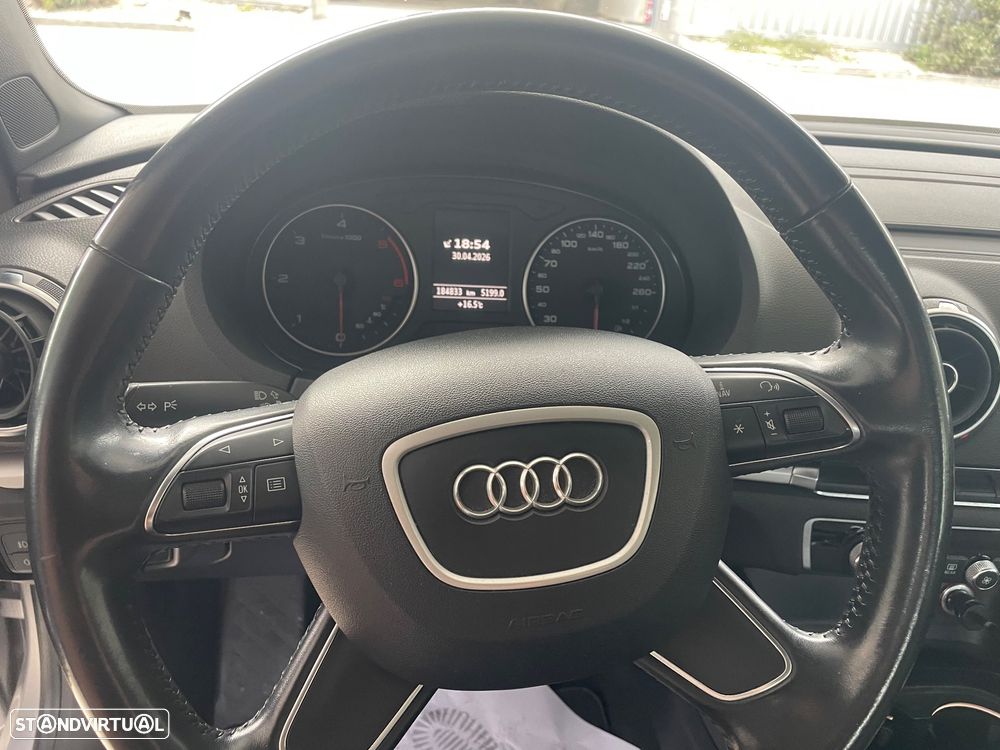 Audi A3 Cabrio 1.6 TDi Attraction - 18