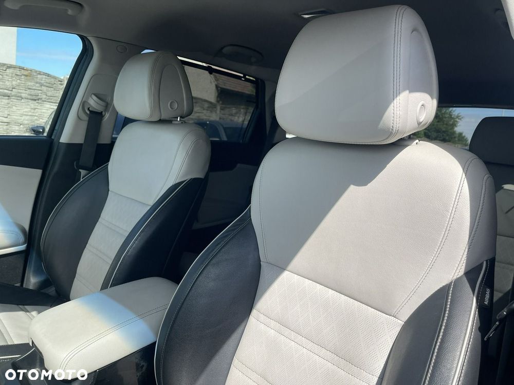 Kia Sorento 2.2 CRDi AWD Platinum Edition - 11