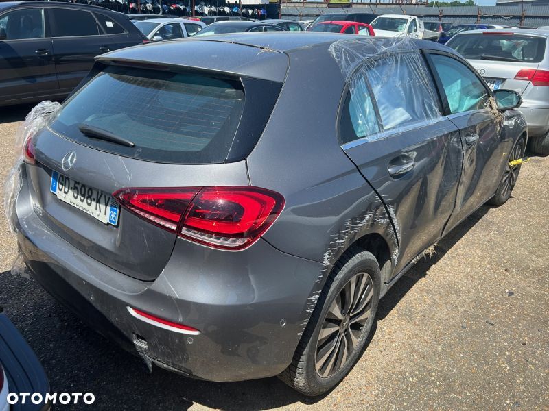 Mercedes-Benz A-Class 2021 photo 3