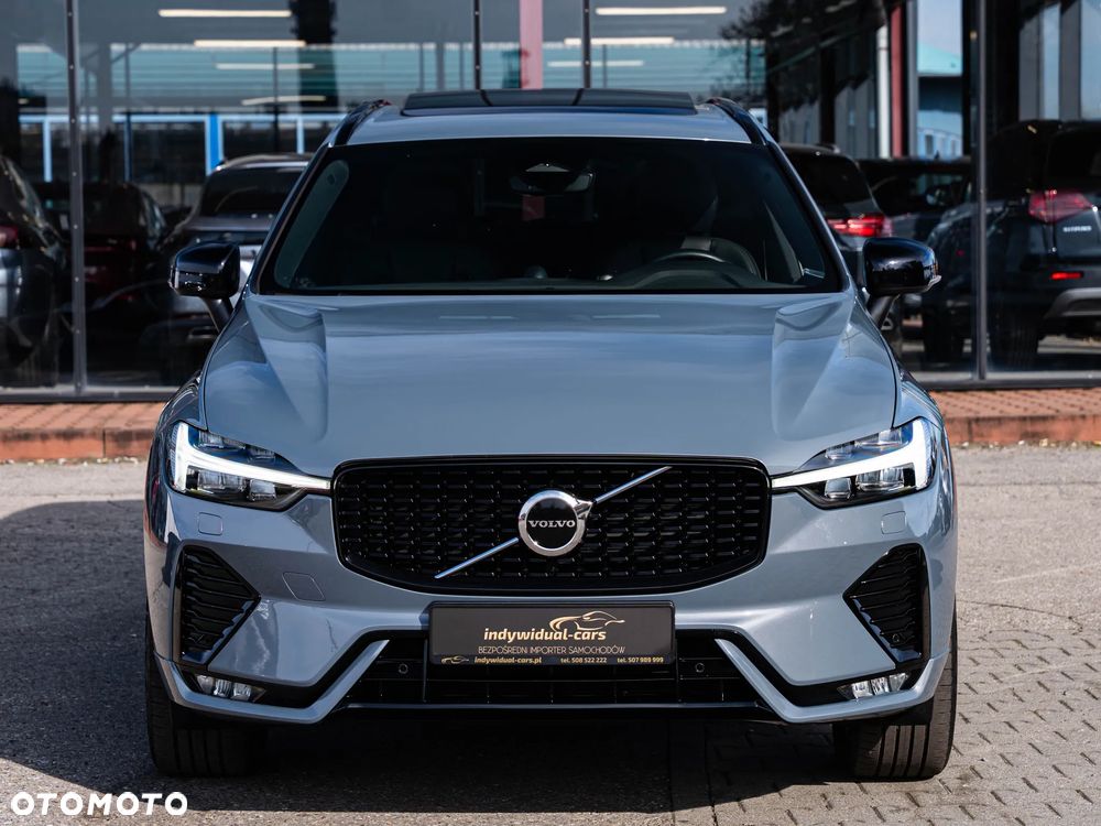 Volvo XC 60 B4 D Plus Dark - 15