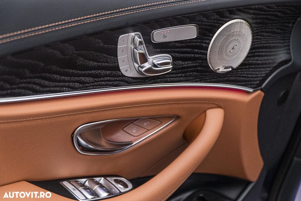 Mercedes-Benz E 300 9G-TRONIC AMG Line - 12