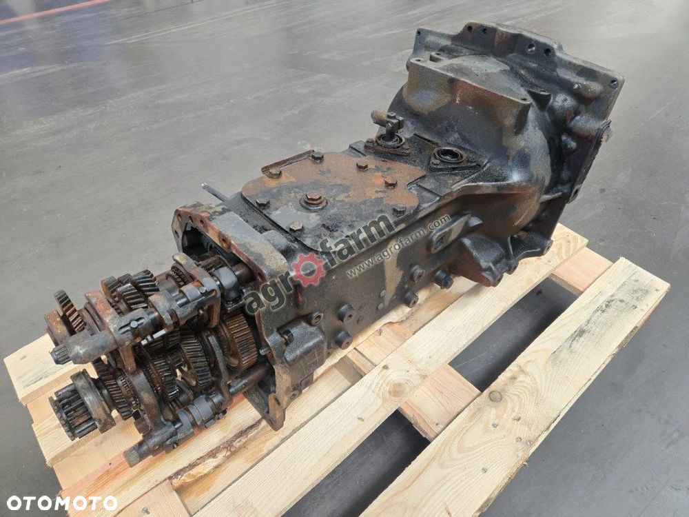 Skrzynia biegów Massey Ferguson 3330S, 3425, 3325 - 4