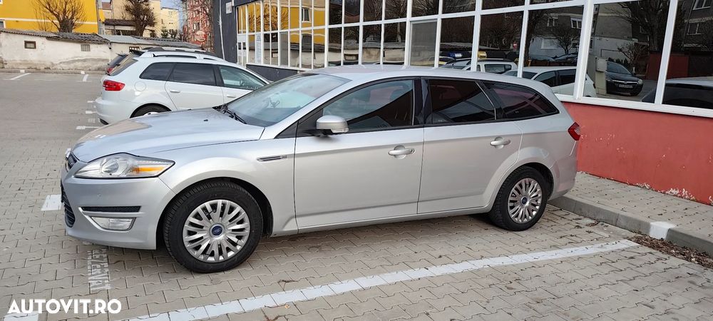 Ford Mondeo - 4