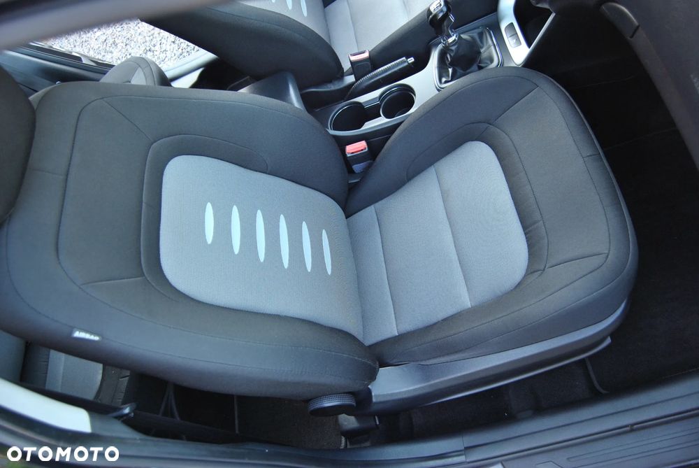 Kia Ceed 1.4 XL - 31