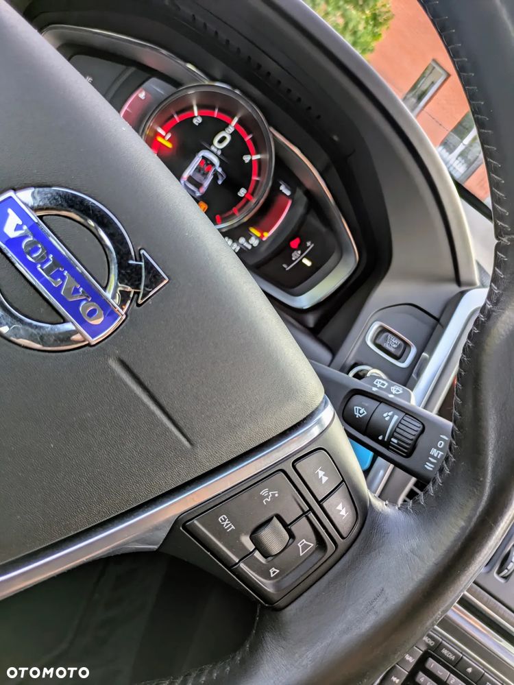 Volvo XC 60 D3 Inscription - 28