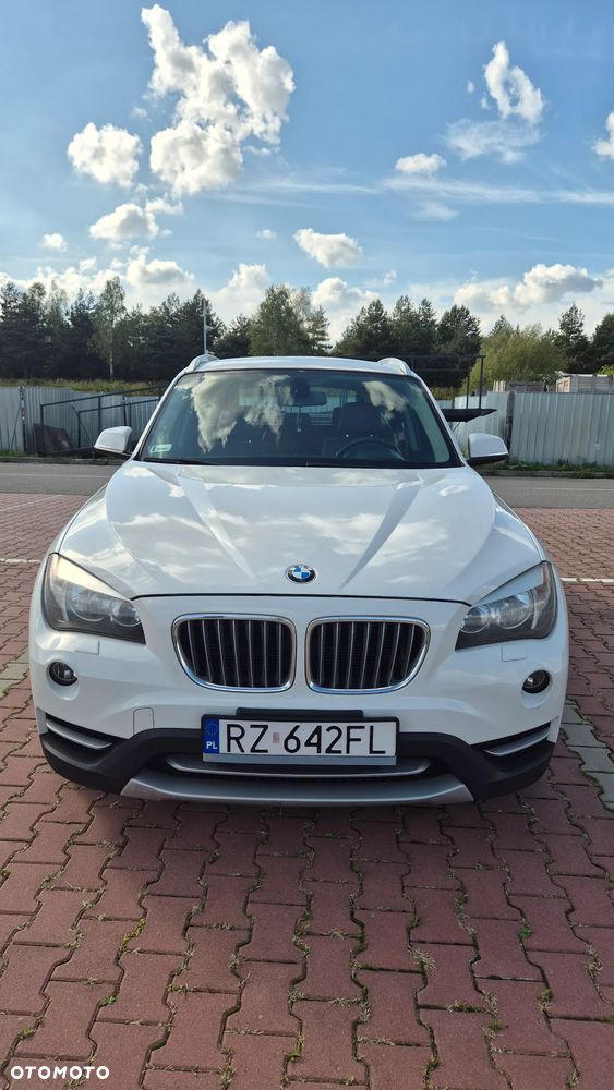 BMW X1 xDrive28i xLine - 16
